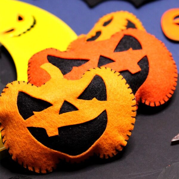 Заготовка „Великодній кролик“ на підставці МДФ ROSA TALENT