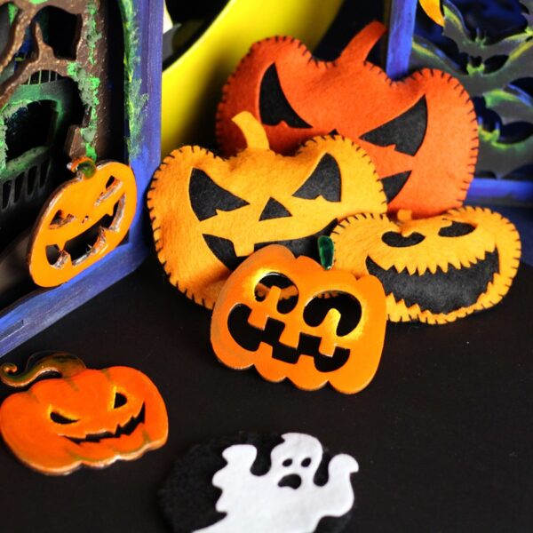 Заготовка „Великодній кролик“ на підставці МДФ ROSA TALENT