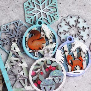 Sets of workpieces on the "Winter themes" plywood stand ROSA TALENT