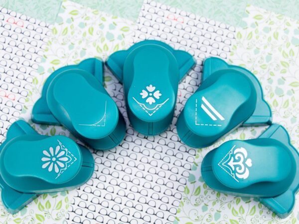 Corner puncher 2.5 cm ROSA TALENT