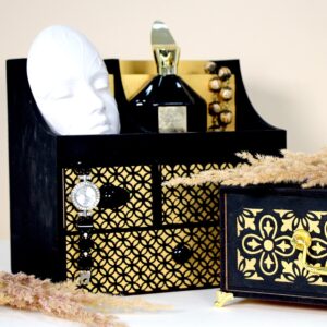 Preparation of "Easter Rabbit" on the stand of MDF ROSA TALENT