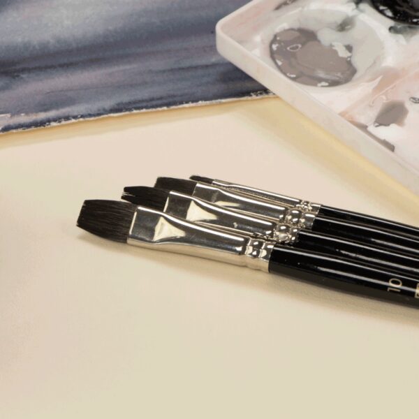 Squirrel Round Brush, Classic 3049R, № 10, Short Handle, KOLOS by ROSA