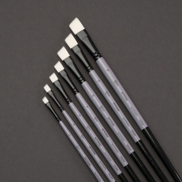 Synthetic Oval Brush, INTENSE 1668FR, Long Handle, ROSA