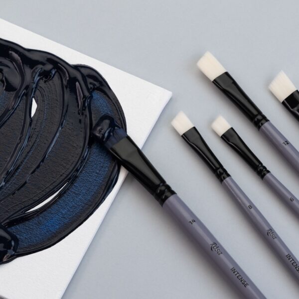 Synthetic Oval Brush, INTENSE 1668FR, Long Handle, ROSA