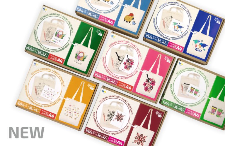 New sets for ROSA Talent painting stylish shopper bags